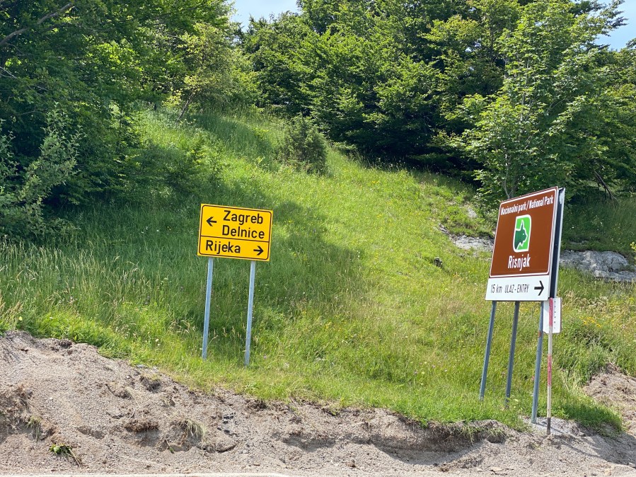 This image has an empty alt attribute; its file name is img_9872.jpg