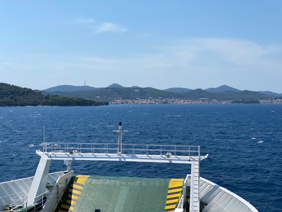 This image has an empty alt attribute; its file name is img_0101.jpg