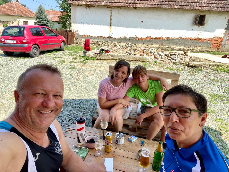 This image has an empty alt attribute; its file name is img_0422.jpg